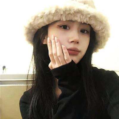 九朵云